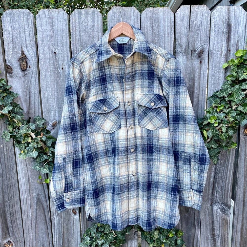 WOOLRICH Mint Condition Vintage 1960s Men’s Plaid Shirt Size M